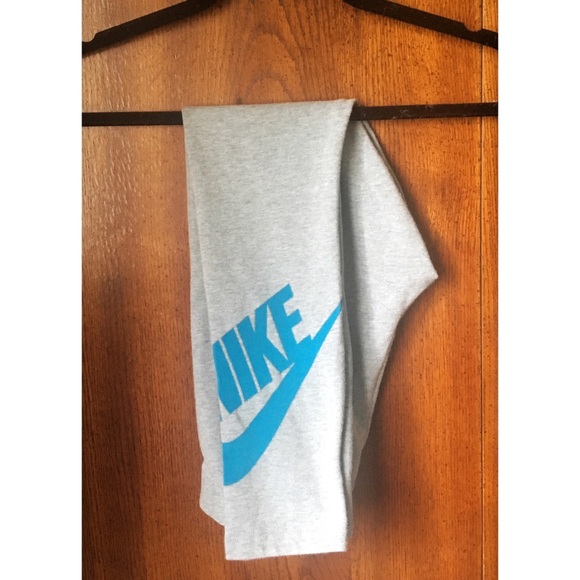 Nike Pants - Women’s Gray Nike Leggings